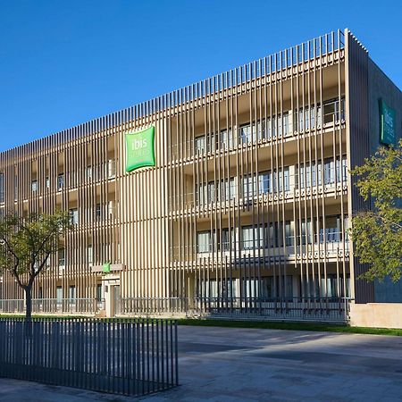 Отель Ibis Styles Montelimar Centre Экстерьер фото