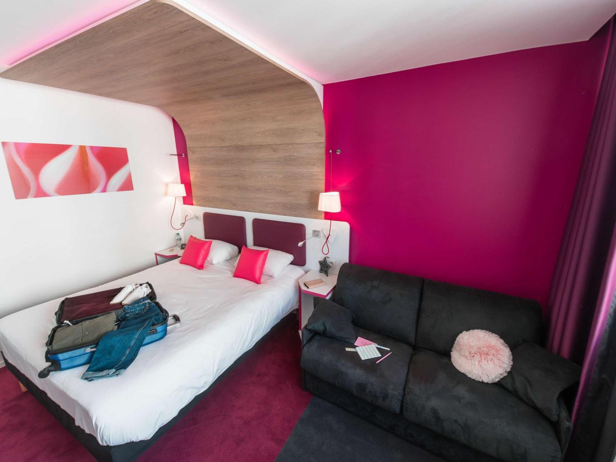 Отель Ibis Styles Montelimar Centre Экстерьер фото