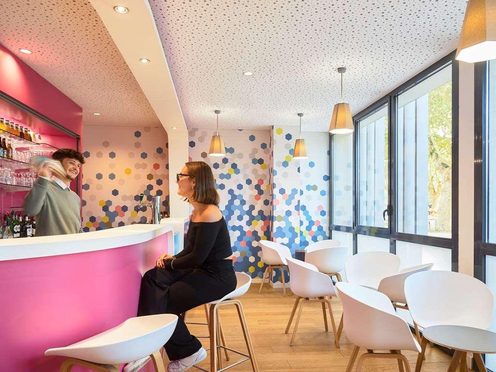 Отель Ibis Styles Montelimar Centre Экстерьер фото