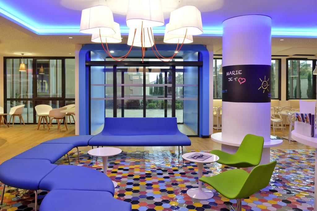 Отель Ibis Styles Montelimar Centre Экстерьер фото