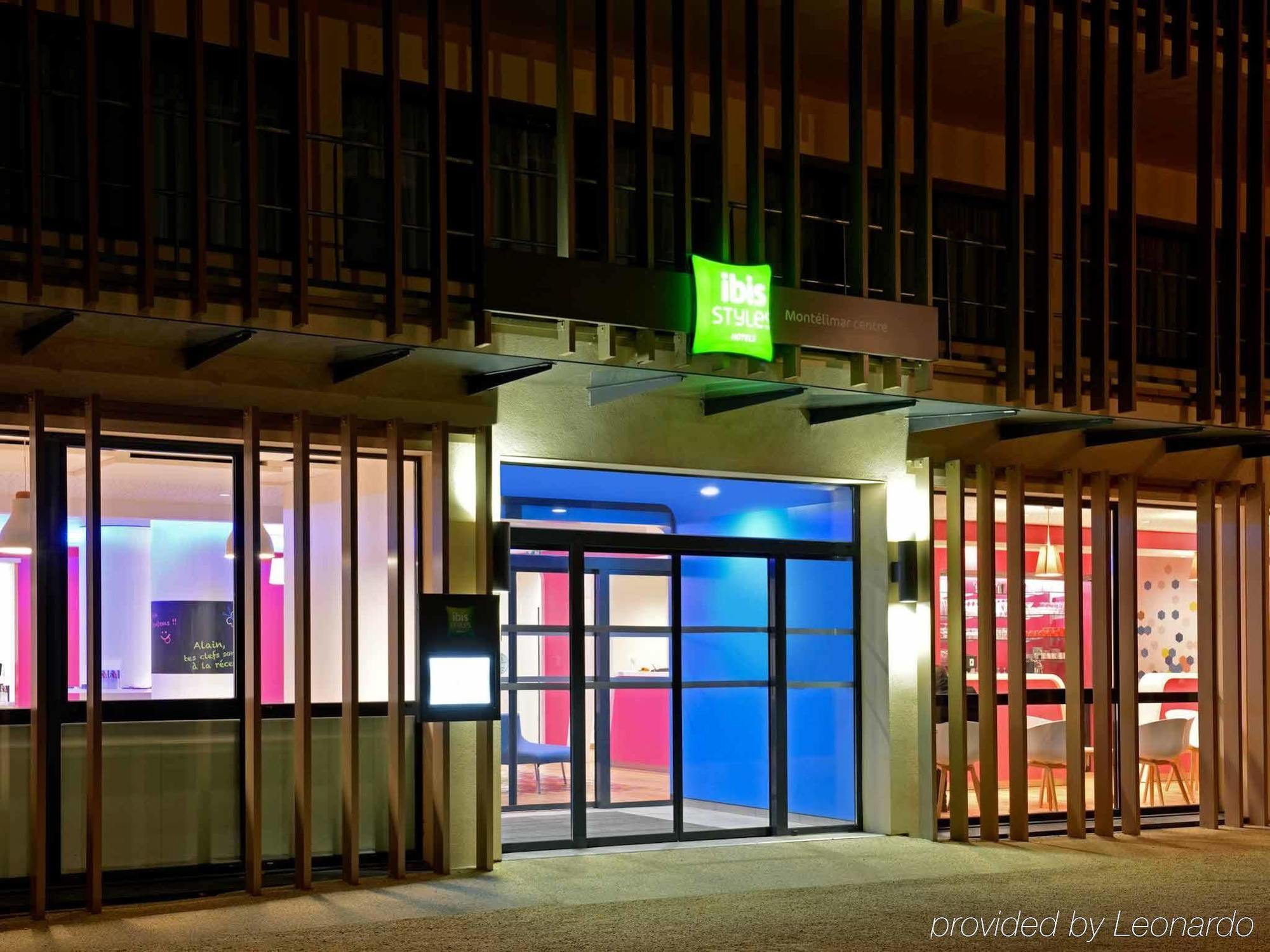 Отель Ibis Styles Montelimar Centre Экстерьер фото
